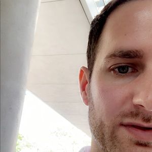 Meet your Posher, Grant